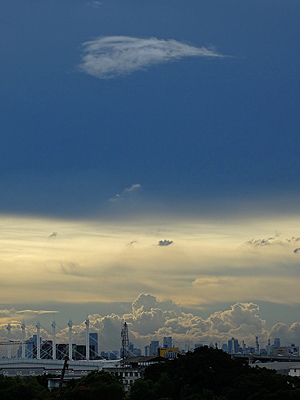 Bang Na - Bangkok - 6 June 2013 - 16:46