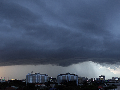 Bang Na - Bangkok - 8 June 2013 - 18:37